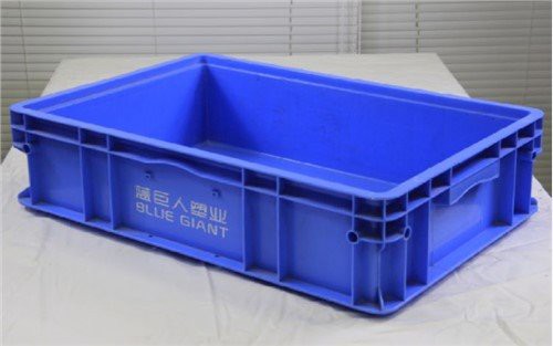 Stabelbare plastkasser